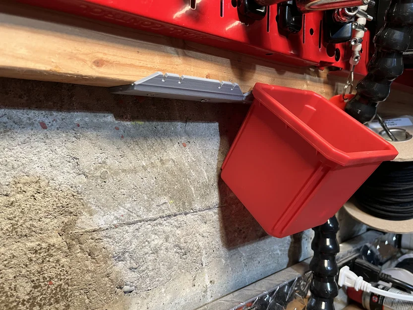 Giá Treo Tường Cho Các Ngăn Chứa Sâu (Deep Bins) Milwaukee Packout - Image 1