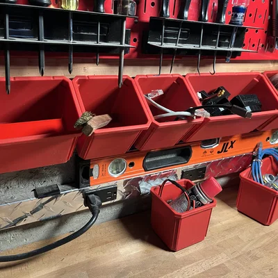 Giá Treo Tường Cho Các Ngăn Chứa Sâu (Deep Bins) Milwaukee Packout