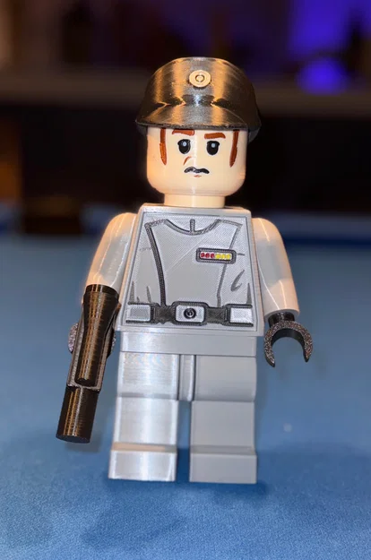 Mô hình Star Wars Imperial Officer Brick MegaFigure (Tỉ lệ 5:1) - Image 1