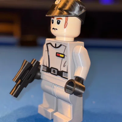 Mô hình Star Wars Imperial Officer Brick MegaFigure (Tỉ lệ 5:1)