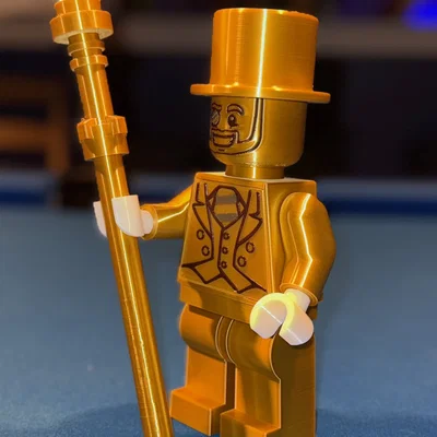 Mr. Gold Brick MegaFigure (Tỷ lệ 5:1)