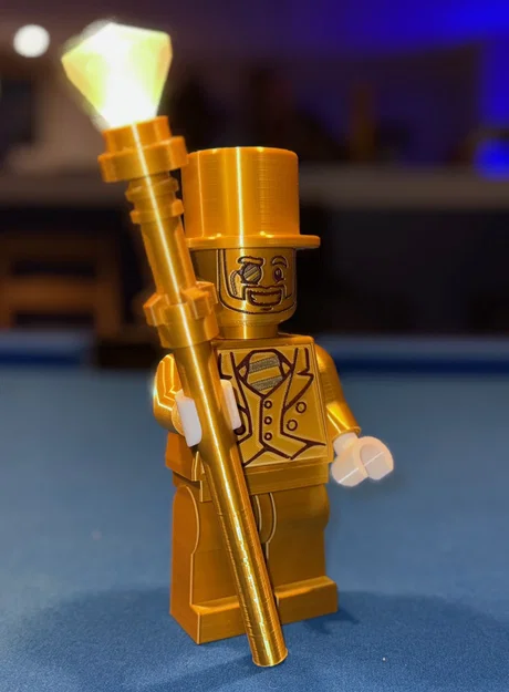 Mr. Gold Brick MegaFigure (Tỷ lệ 5:1) - Image 3