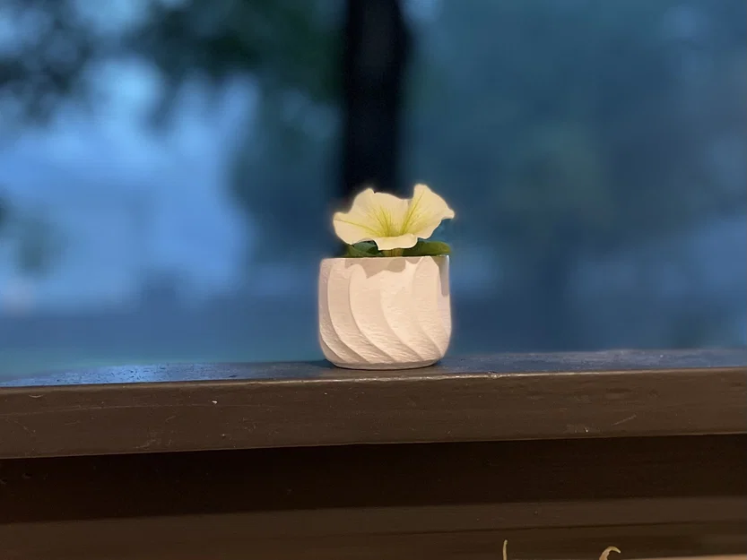 Chậu hoa nhỏ xinh - Image 2