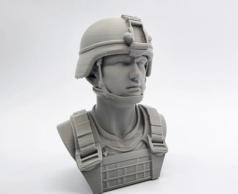Tượng bán thân người lính (Male Army Soldier Bust) trang trí - Image 1