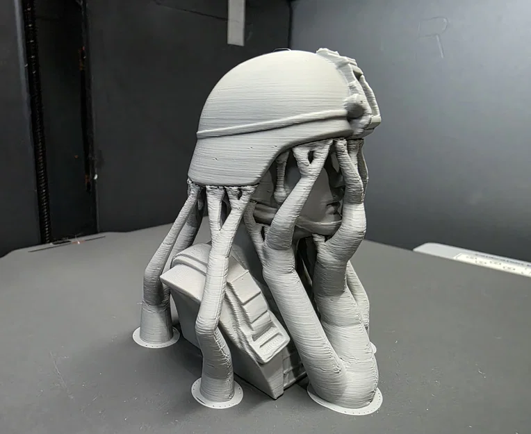 Tượng bán thân người lính (Male Army Soldier Bust) trang trí - Image 8