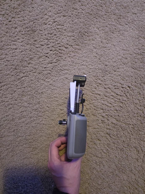 Đế chuyển đổi MagSafe cho tay cầm điều khiển DJI Drone - Image 2