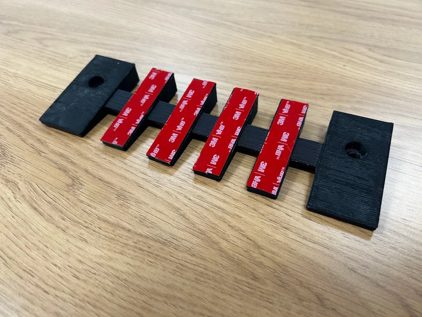 Đế gắn biển số trước nhỏ gọn cho Tesla Model Y (UK/EU) - Image 2