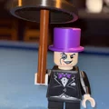 Mô hình DC Comics Penguin Brick MegaFigure (Tỉ lệ 5:1) - Thumbnail 1