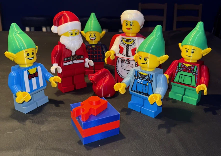 Mô hình Santa's Elves (Set 2) Brick MegaFigures (Tỉ lệ 5:1) - Image 5