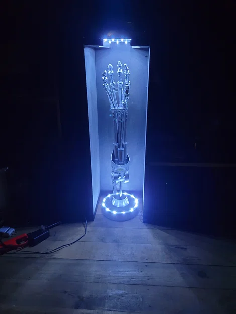 Mô hình bàn tay robot Terminator T-800 cho fan Sci-fi - Image 1