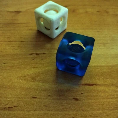 Đồ chơi giảm căng thẳng (Antistress toy)