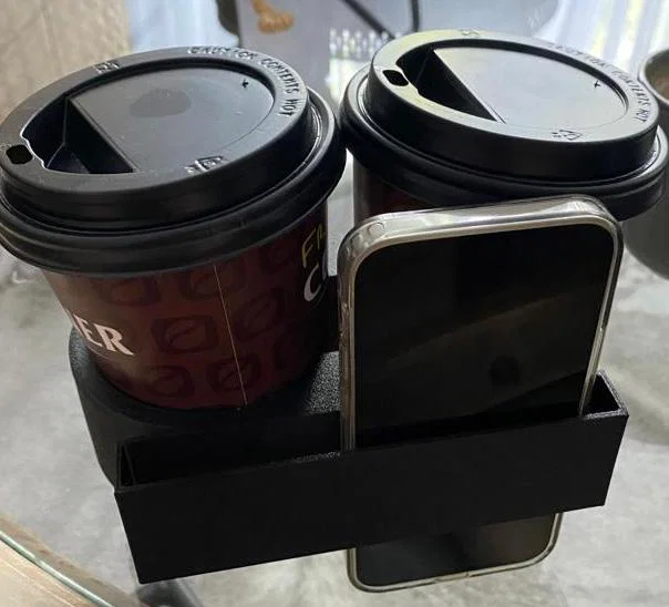 Khay đựng ly nước và điện thoại thiết kế riêng cho Fiat 500 - Image 1