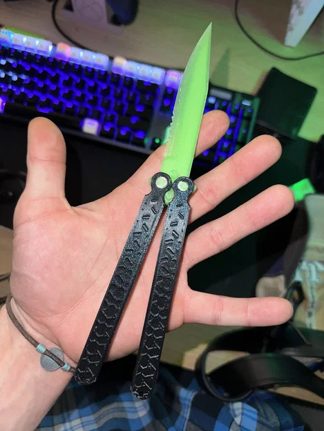 Mô hình dao bướm 3D (Butterfly Knife) tập luyện độc đáo - Image 1