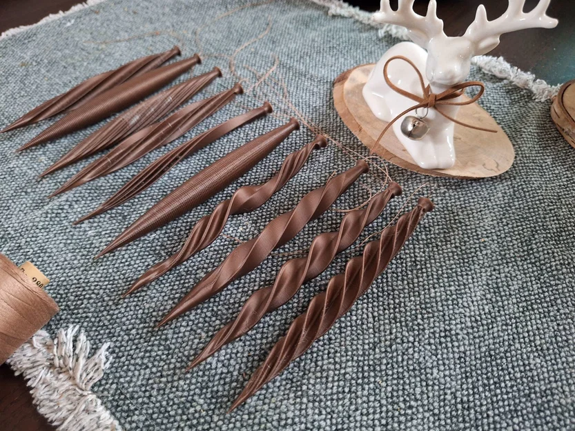 Đồ trang trí Giáng sinh "Sleek Icicles" - Image 2