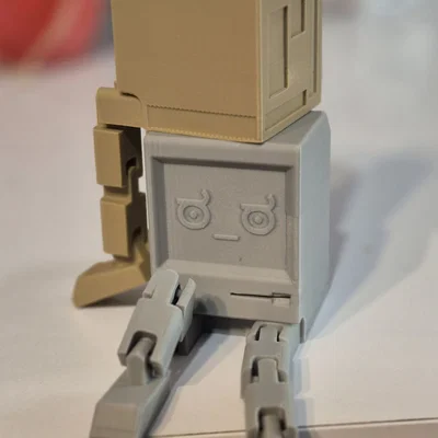 Mô hình Macintosh với chân cử động linh hoạt - Trang trí bàn làm việc