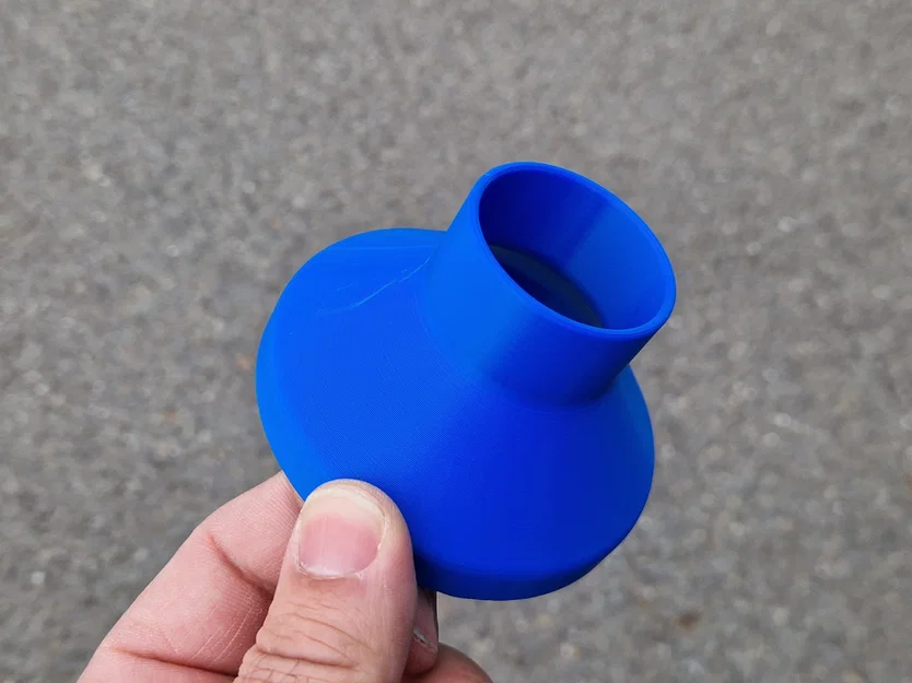 Phễu châm nước rửa kính 3D tiện dụng cho Skoda Octavia 3 - Image 2