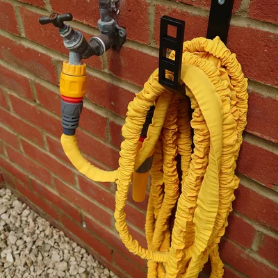 Móc treo ống nước gắn tường cho sân vườn (Hose pipe hanger)