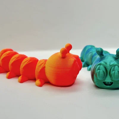 Wiggles the Articulated Caterpillar: Chú Sâu Khớp Nối Đáng Yêu
