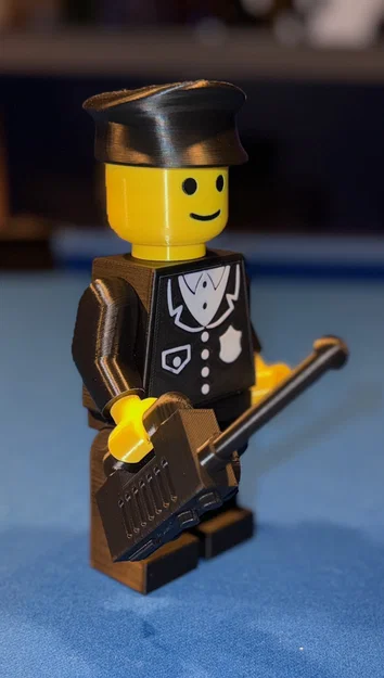 Mô hình Policeman Brick MegaFigure (Tỉ lệ 5:1) - Image 2