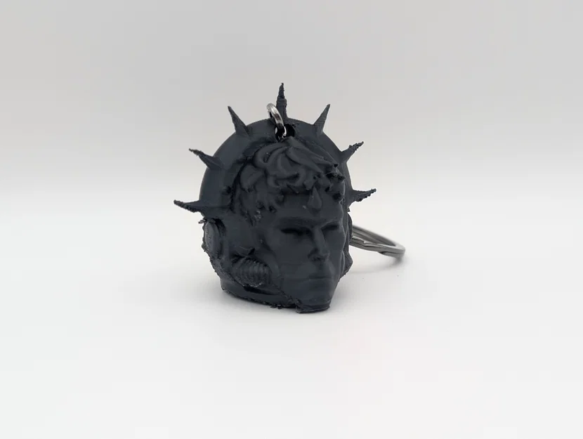 Móc khóa mô hình mũ Space Marine ấn tượng cho fan Warhammer 40k - Image 10