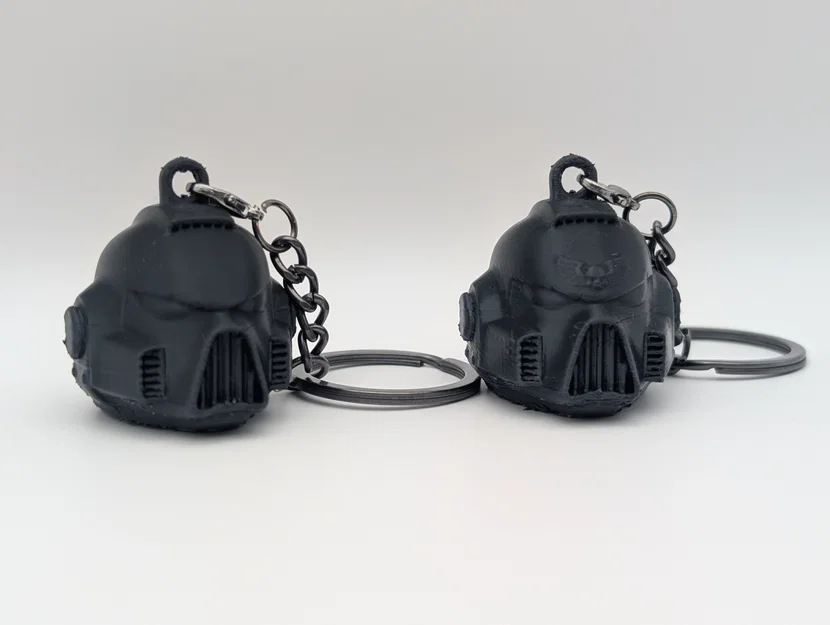 Móc khóa mô hình mũ Space Marine ấn tượng cho fan Warhammer 40k - Image 16