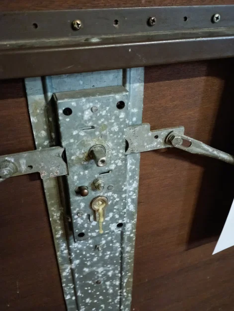 Tay cầm cửa gara cho bu lông 4.88mm - Image 5