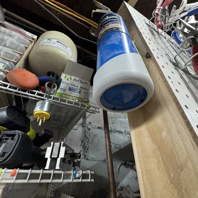 Giá treo tường bằng nam châm cho đèn khò cầm tay