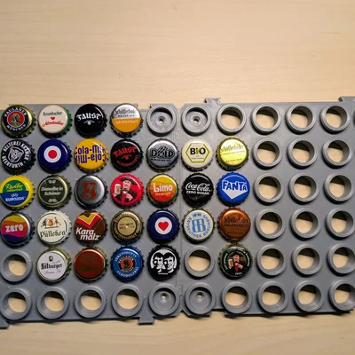 Bảng treo sưu tập nắp chai (Bottle-Cap Collector Plate)
