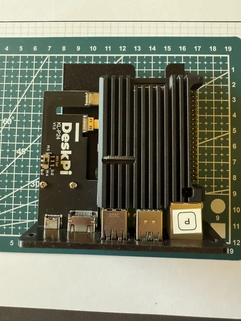 Giá đỡ Raspberry Pi 4 dạng module cho tủ rack 10 inch Homelab - Image 8