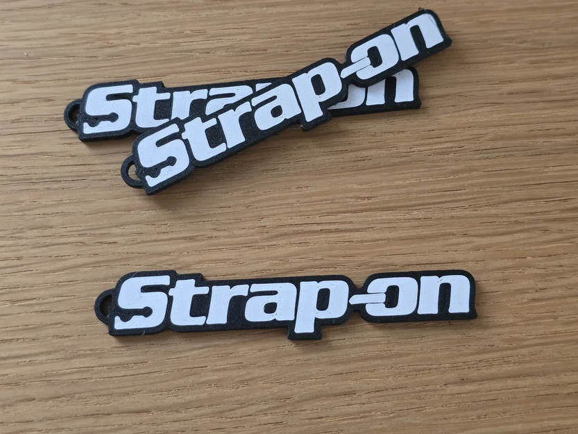 Móc khóa Strap-On độc đáo - Image 2