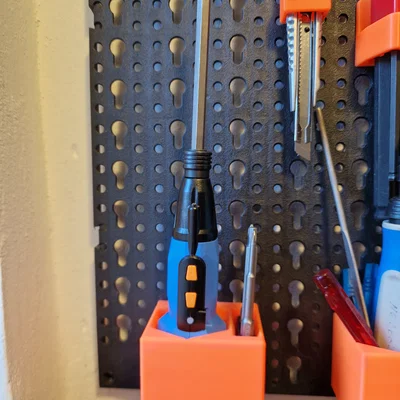 Bộ giá treo dụng cụ 3D cho bảng pegboard Parkside (Lidl)