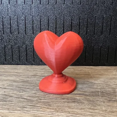 Mô hình tượng trái tim (Heart Sculpture) để bàn decor cực xinh