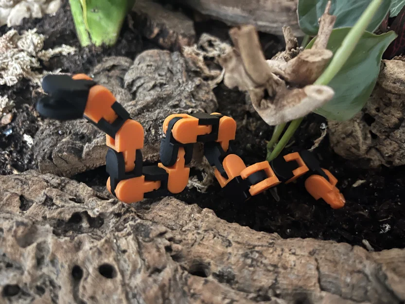 Snakey Chain (Đồ chơi Fidget) - Image 1