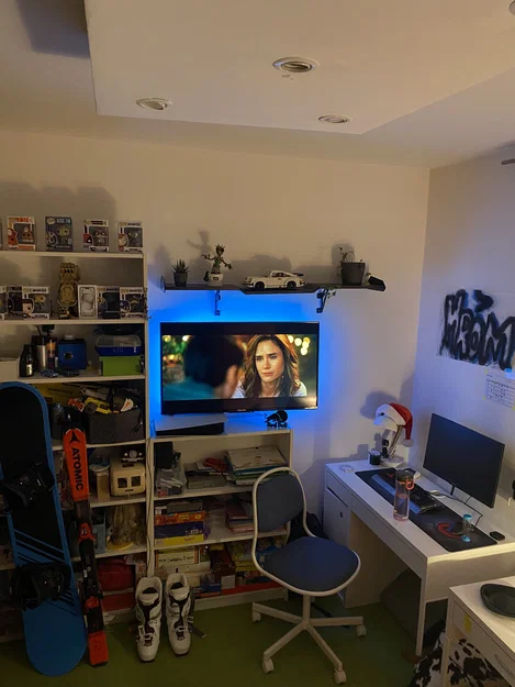 Kệ treo tường phong cách cánh gió xe hơi cực chất cho góc làm việc - Image 6