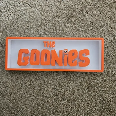 Bảng hiệu trang trí phòng phim chủ đề The Goonies