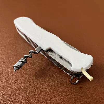 Ốp tay cầm Victorinox Plus (111mm) tích hợp khe bút bi