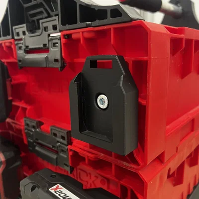 Ngàm gắn pin Parkside lên hộp dụng cụ Qbrick