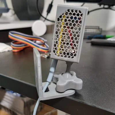 Vỏ hộp cho ESP32 38 chân + LD2450 có khớp điều chỉnh