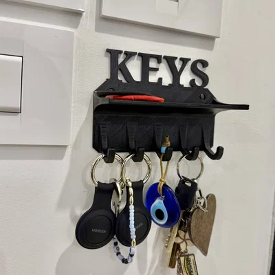 Giá treo chìa khóa gắn tường kèm kệ nhỏ tiện lợi