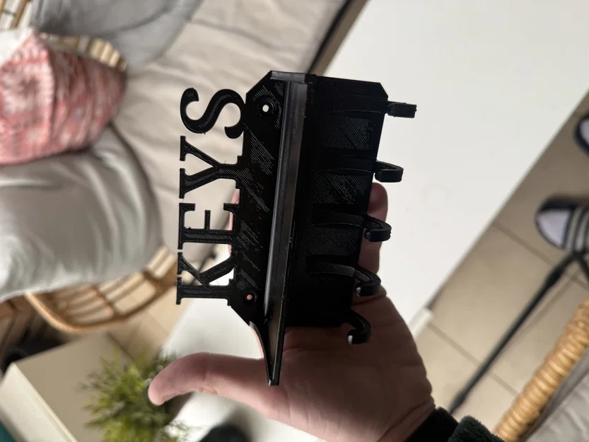 Giá treo chìa khóa gắn tường kèm kệ nhỏ tiện lợi - Image 3