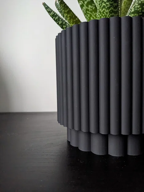 Chậu cây Roller Planter - Thiết kế Twist and Snap - Image 3