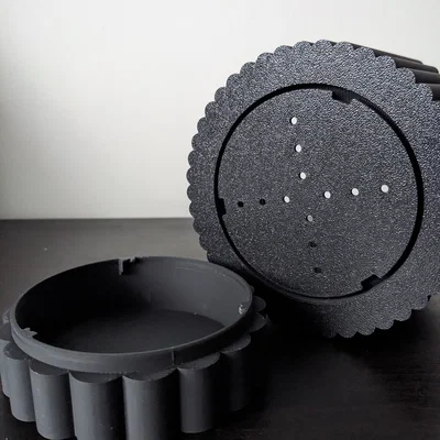 Chậu cây Roller Planter - Thiết kế Twist and Snap