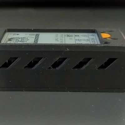 Vỏ case Bjorn the Cyberviking (Pi Zero 2 W + Waveshare v4)