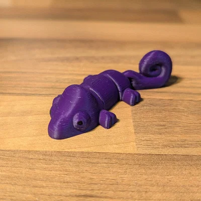 Tắc kè hoa khớp nối (Articulated Chameleon)