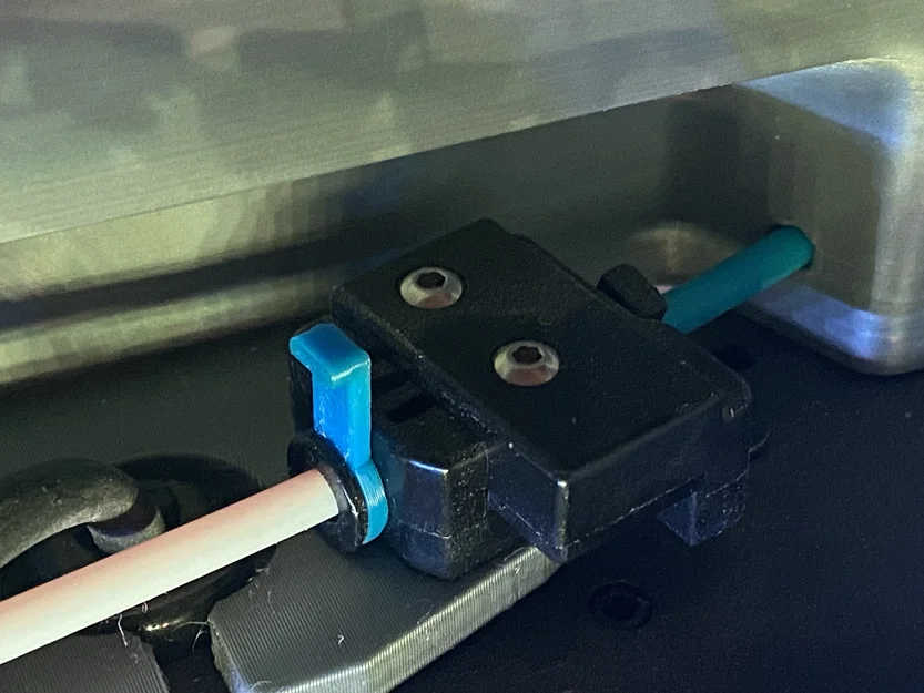 [Lựa chọn 2/3] C-Clip Kẹp Khớp Bowden PTFE cho cảm biến hết nhựa Flashforge AD5M (Tay cầm dài) - Image 3