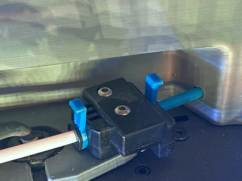 [Lựa chọn 2/3] C-Clip Kẹp Khớp Bowden PTFE cho cảm biến hết nhựa Flashforge AD5M (Tay cầm dài) - Image 4