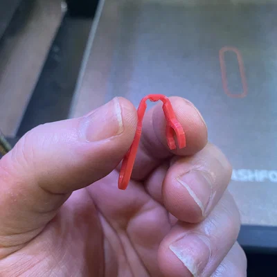 [Lựa chọn 3/3] Flashforge Adventurer (AD5M) C-Clip cho ống PTFE - Có dây giữ chống rơi