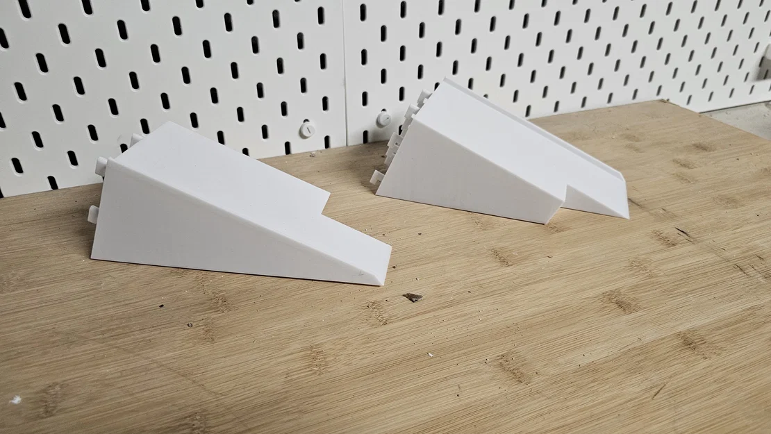 Giá treo máy cưa đĩa Ryobi cho bảng Ikea Skadis - Image 3