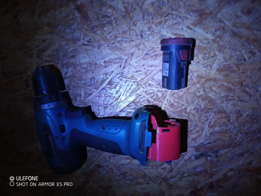 Bộ chuyển đổi pin Makita 12V sang pin Parkside X12V Team - Image 3