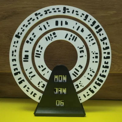Lịch để bàn phong cách mật mã Cryptic Calendar in 3D độc đáo